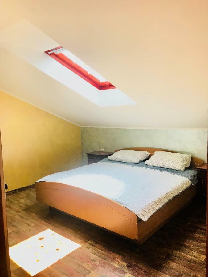 Cezarji Apartments Vidovic מראה חיצוני תמונה