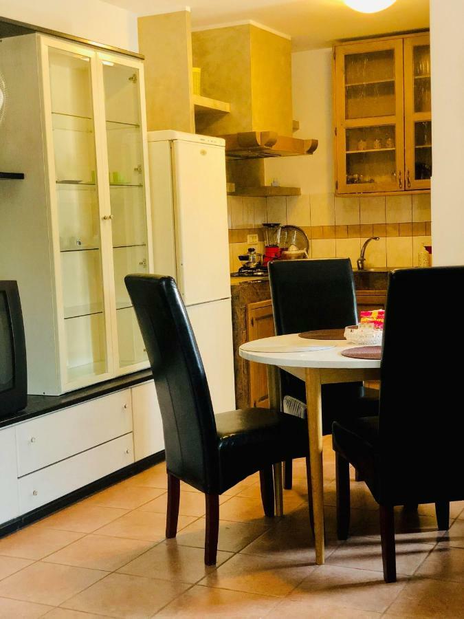Cezarji Apartments Vidovic מראה חיצוני תמונה